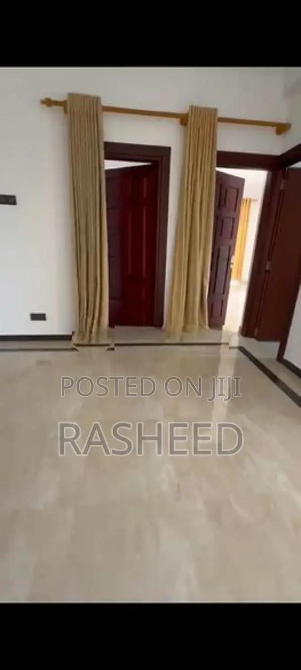 3 Bedroom Apartment for Rent in Wellawatta