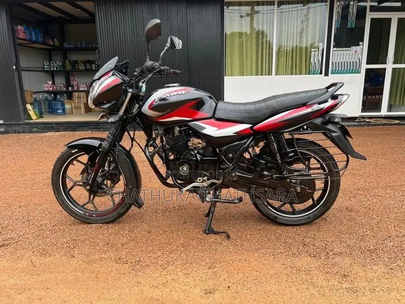 Bajaj Discover 125 2025