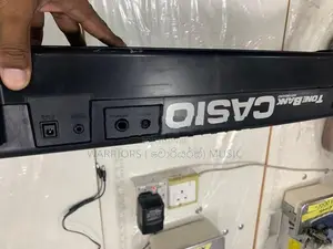 Casio CT- 657 keyboard