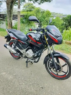 Bajaj Pulsar 150 2015