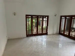 Pita Kotte 04BR House For Sale (NK107690)
