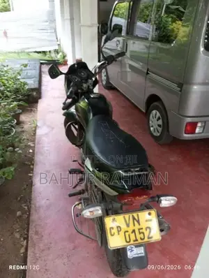 Bajaj Platina 2010