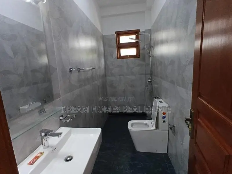 බොරලැස්ගමුවේ නවීන නිවස විකිණීමට