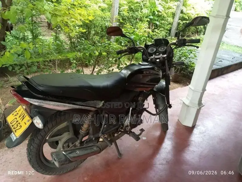 Bajaj Platina 2010