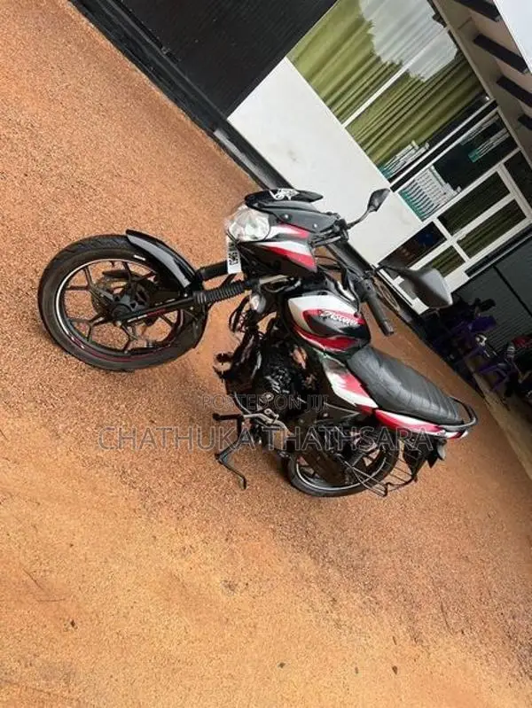 Bajaj Discover 125 2025