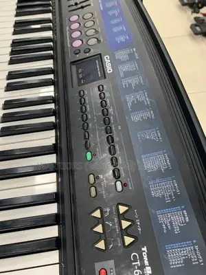 Casio CT- 657 keyboard