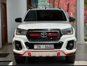 Toyota Hilux Rocco B5 2020
