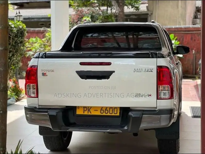 Toyota Hilux Rocco B5 2020