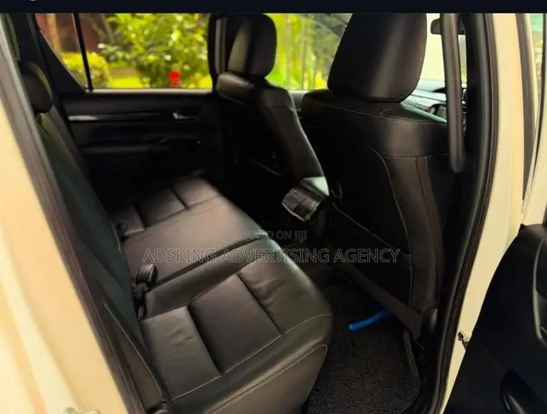 Toyota Hilux Rocco B5 2020