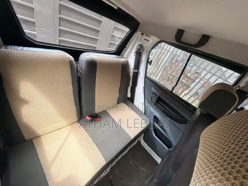 Bajaj Qute 2018