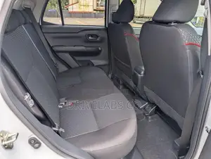 Toyota Raize Z Hybrid Auto Park 2026