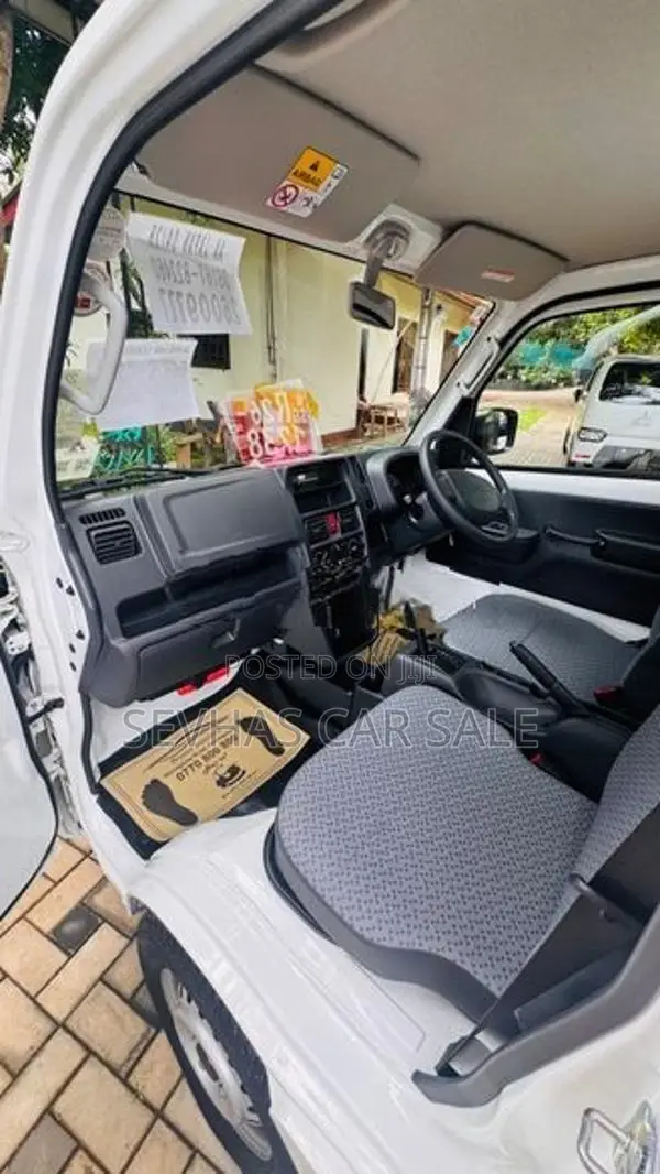 Mitsubishi Mini Cab Carry trak 2025