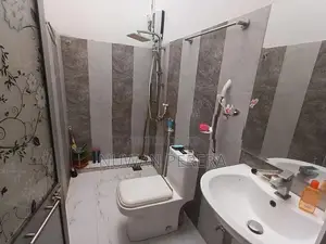 Suwarapala Dampe 3 Bathrooms House for Sale
