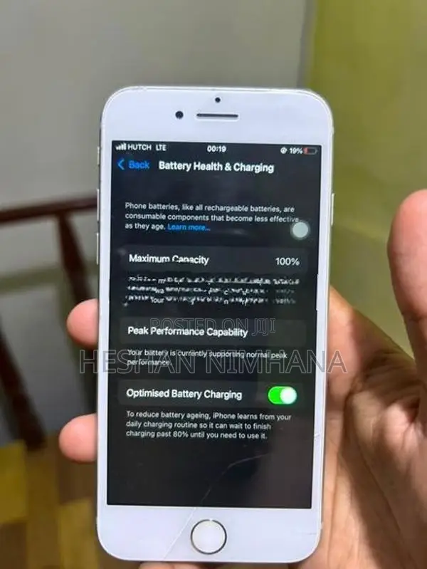 Apple iPhone 8 (Used)