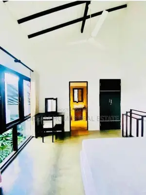 Modern and Beautiful 3-Bedroom Home For Sale Athurugiriya