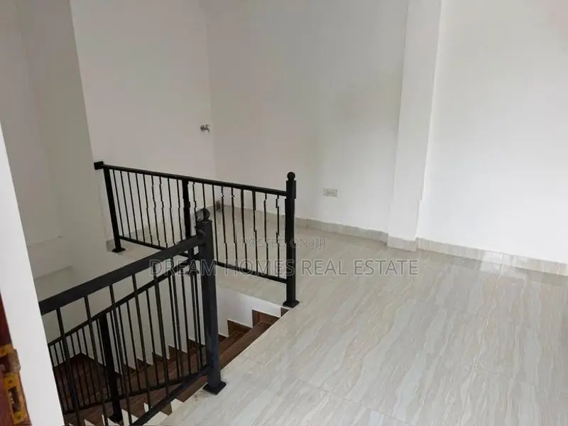 Modern Two-Storey Family Home for Sale Athurugiriya