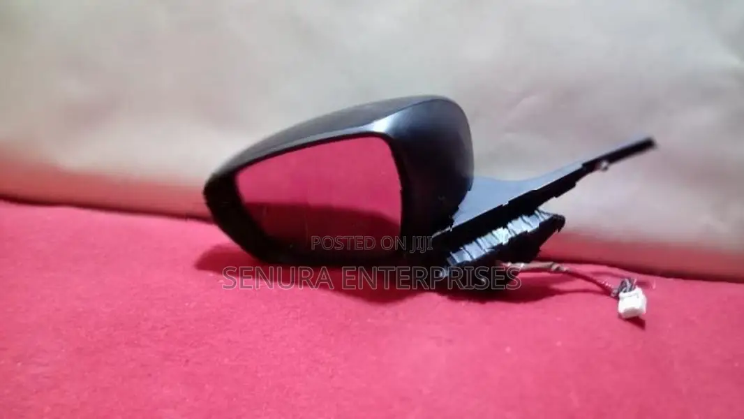 Suzuki Hustler MR41 Side Mirror LH