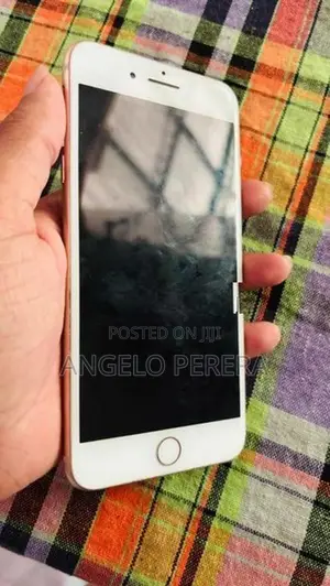 Apple iPhone 8 Plus (Used)