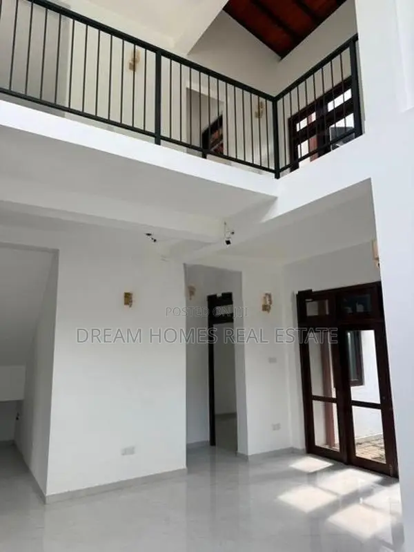 Modern Two-Storey Family Home for Sale Athurugiriya