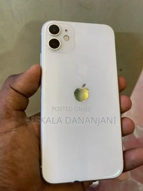 Apple iPhone 11 128GB (Used)