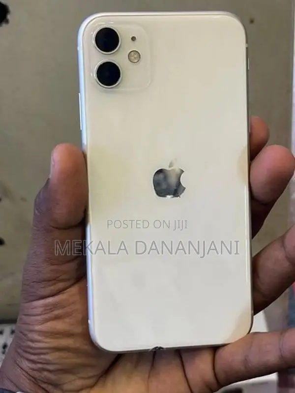 Apple iPhone 11 128GB (Used)