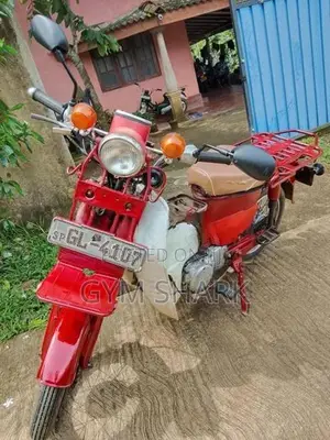 Honda MD 2004