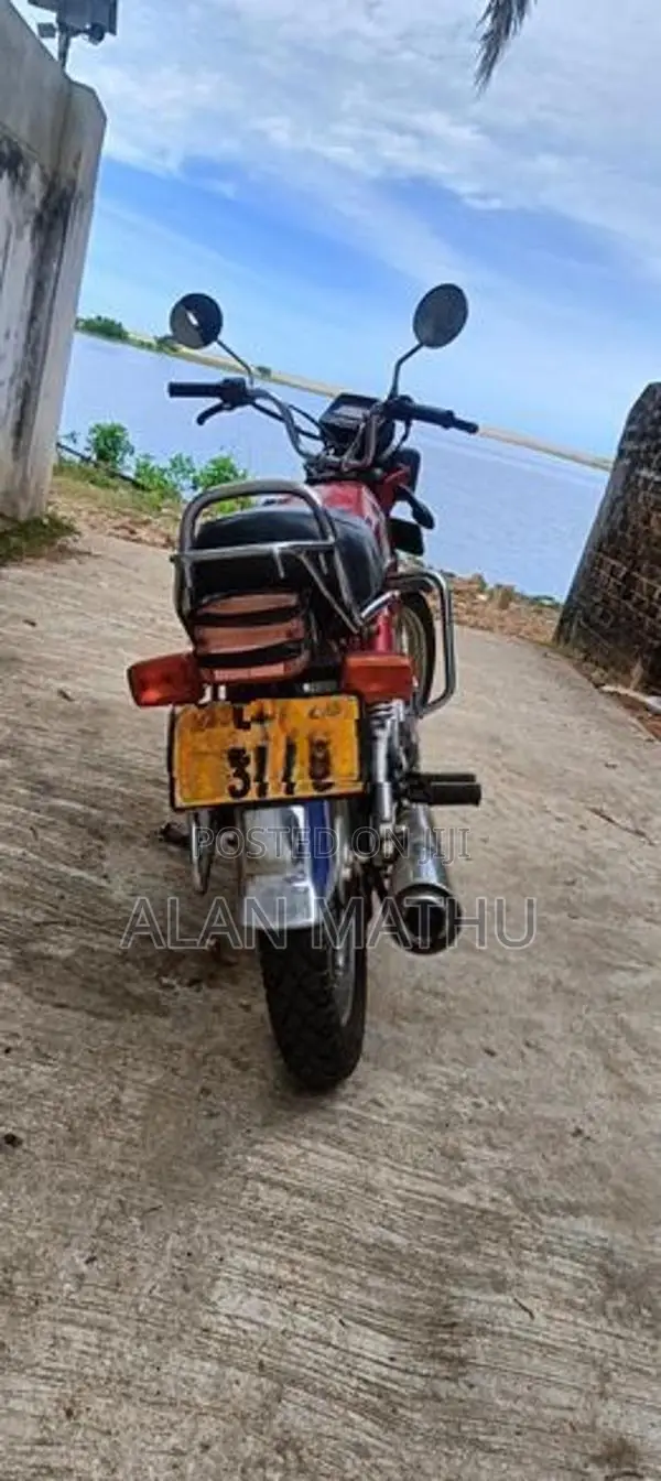 Honda CD 100 2001