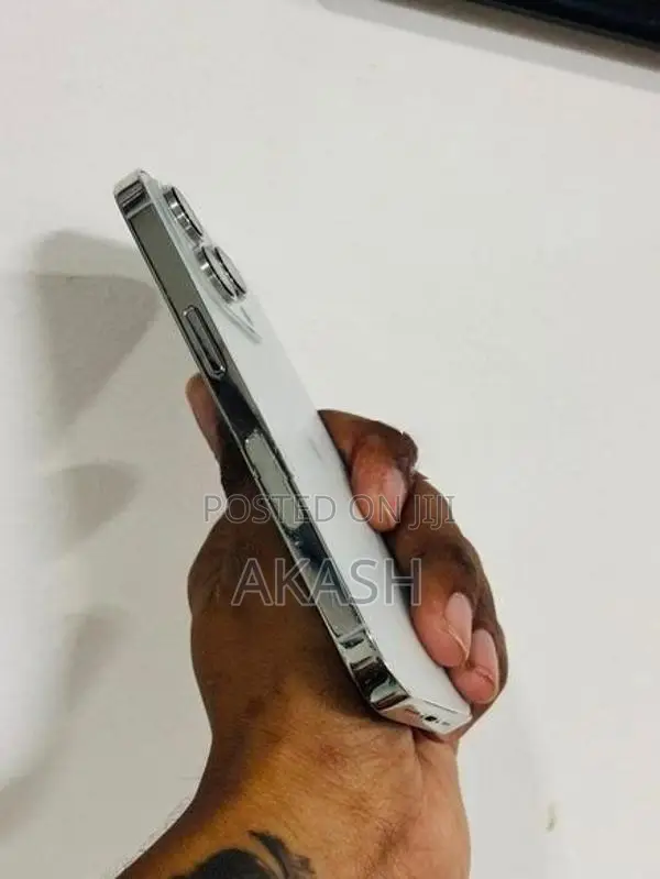 Apple iPhone 14 Pro 128GB (Used)
