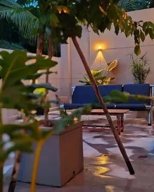 Luxury Beautiful House with Owen Business for Sale Nittabuwa