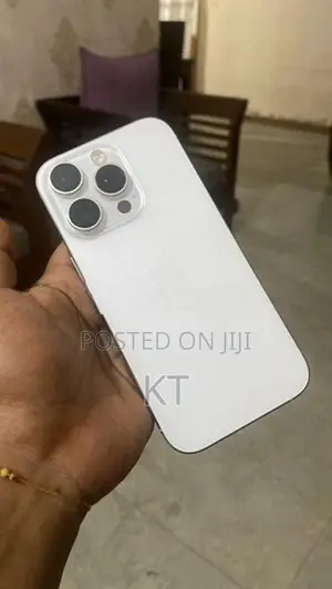 Apple iPhone 16 Pro (Used)