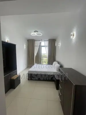 Luxury 3 Bedroom Penthouse for Sale in Skyline Residencies Kotte
