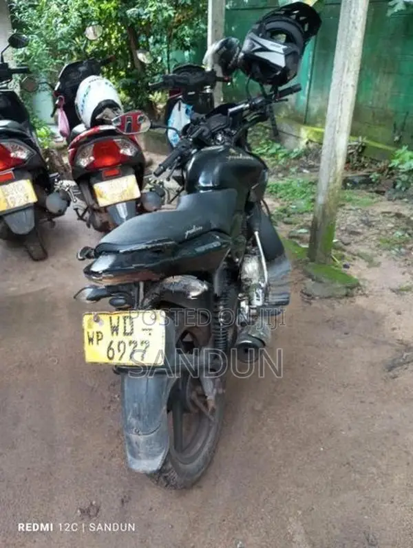 Bajaj Pulsar 135 2011