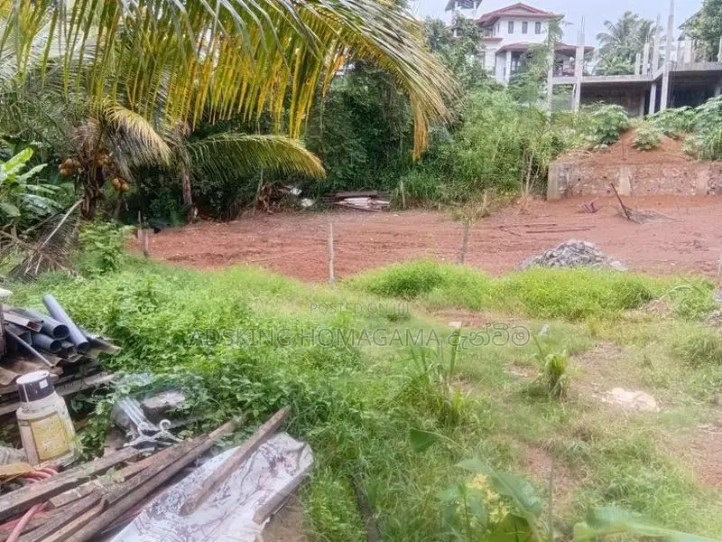 Land for Sale in Hokandara
