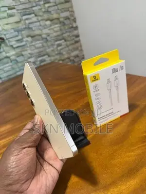 Samsung Galaxy S24 8GB 256GB 5G (Used)