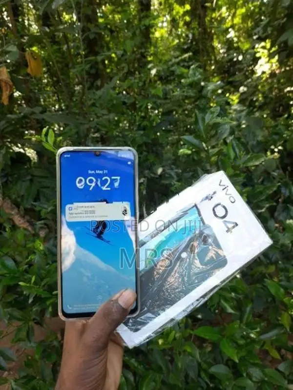 Vivo Y04 4GB 128GB (Used)