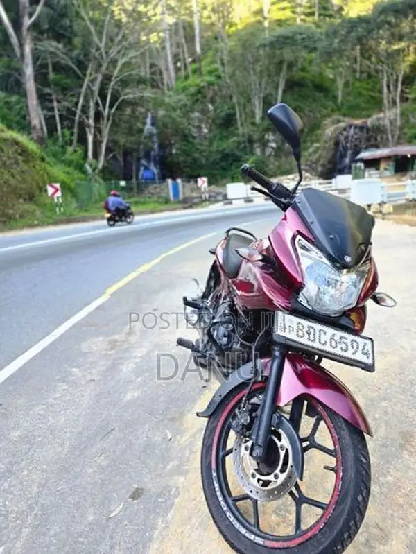 Bajaj Discover 150F 2015