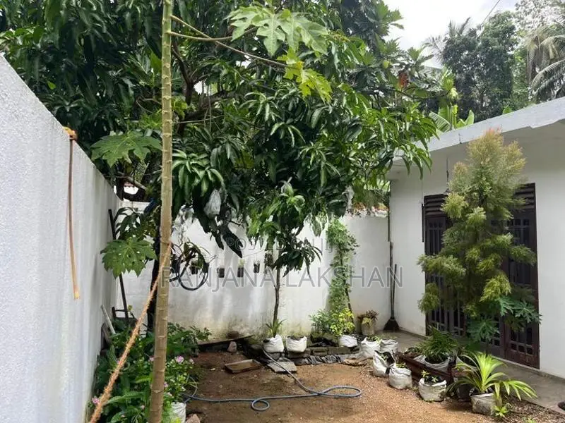 House for Sale in Kadawatha