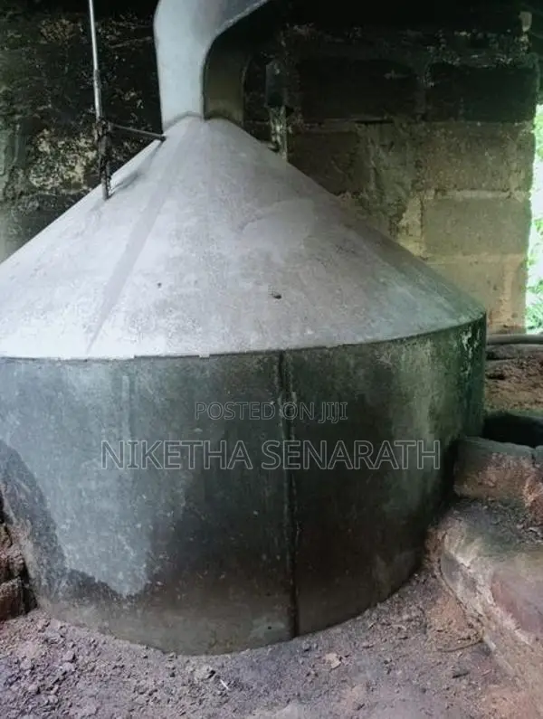 කුරුදු තෙල් නිස්සාරණ බොයිලේරුවක්