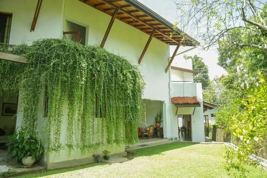 Luxury House for Sale – Battaramulla