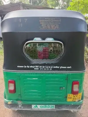 Bajaj RE 2009