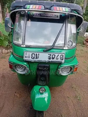 Bajaj RE 2009