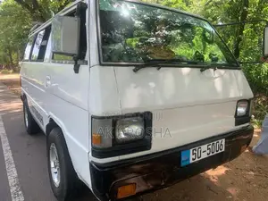 Mitsubishi L300 1984