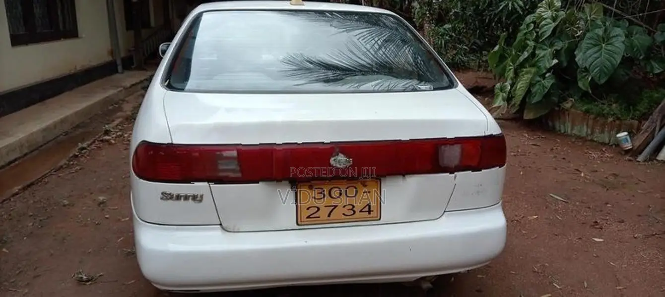 Nissan Sunny 1994