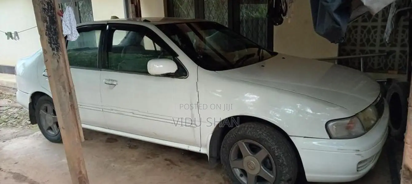 Nissan Sunny 1994