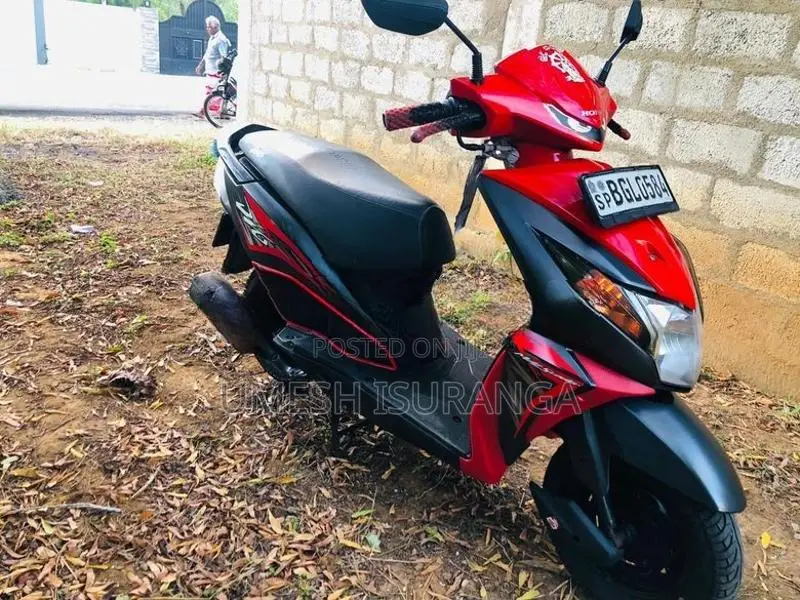 Honda Dio 2018