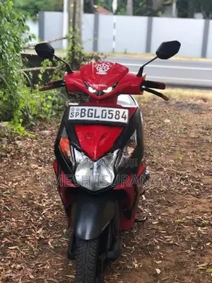 Honda Dio 2018
