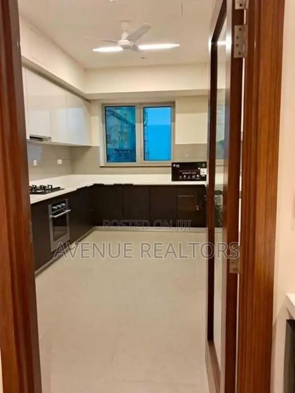 4BR Penthouse for Sale at Cinnamon Life Colombo 02
