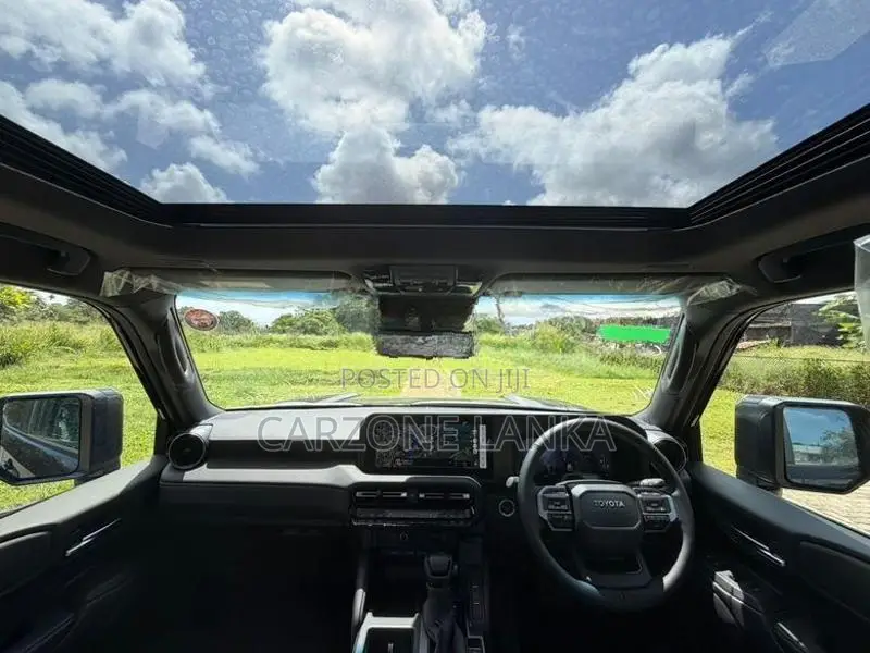 Toyota Land Cruiser Prado 250 VX 2026
