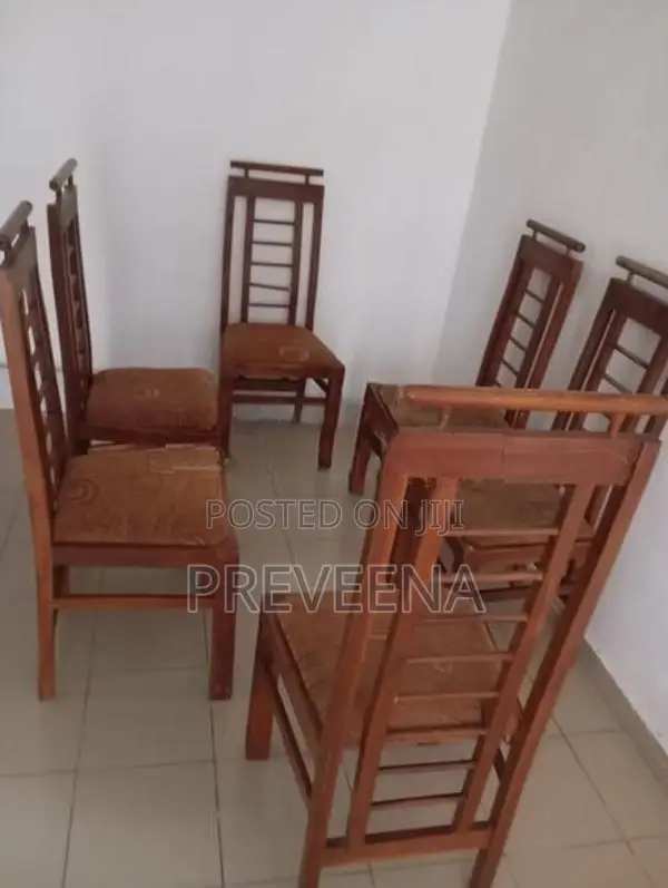 6 Dining Chairs
