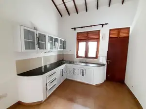 Solar Electricity House Rent Nugegoda Stanley Thelkarathna Mawatha